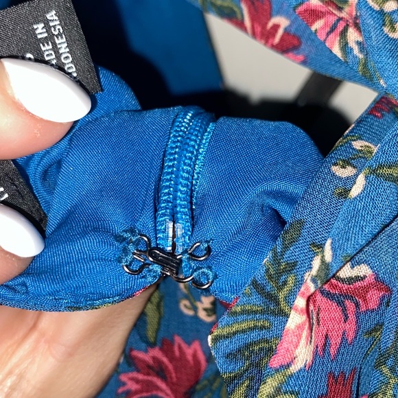 NWT INC Floral Dress - Picture 7 of 9